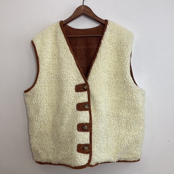 Vintage Vest Mens XL Brown Leather Cream Faux Shearling Fleece Reversible - Picture 10 of 16